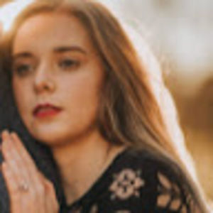 Meet your Posher, Carlee